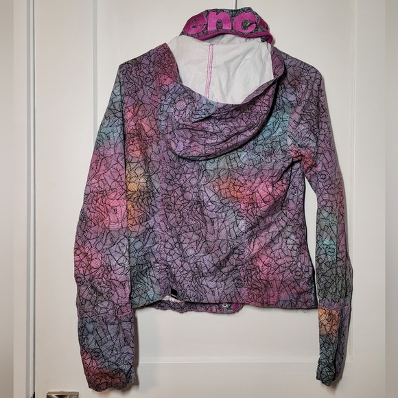 Bench Jacket - Picture 2 of 3